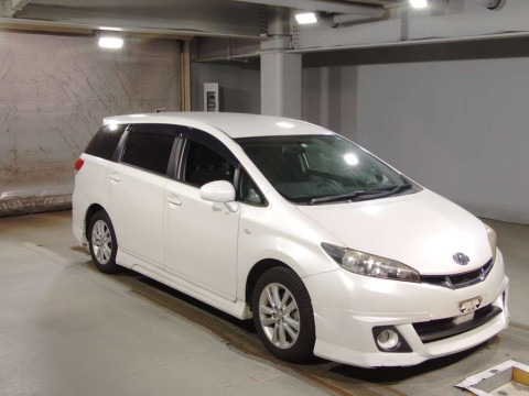 2010 Toyota Wish ZGE20W[2]