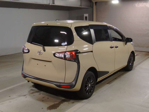 2020 Toyota Sienta NCP175G[1]