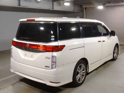 2011 Nissan Elgrand TE52[1]