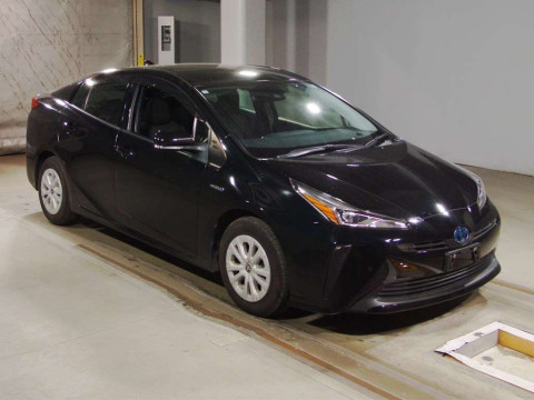 2019 Toyota Prius ZVW51[2]