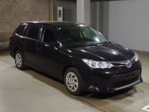 2020 Toyota Corolla Fielder NKE165G[2]