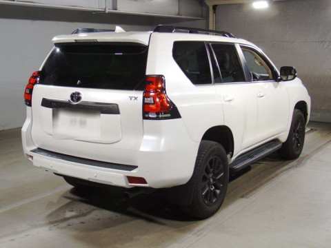 2022 Toyota Land Cruiser Prado TRJ150W[1]