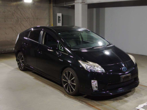 2009 Toyota Prius ZVW30[2]