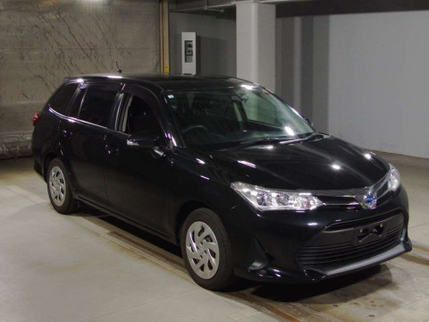 2020 Toyota Corolla Fielder NKE165G[2]