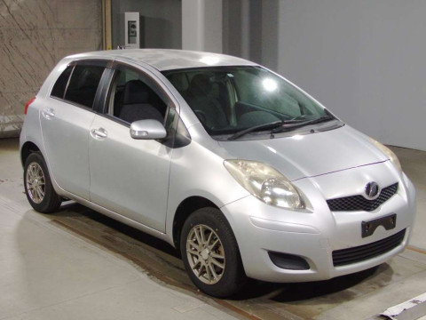 2009 Toyota Vitz NCP95[2]