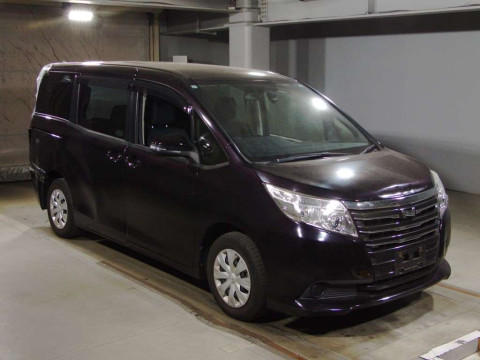 2015 Toyota Noah ZRR80G[2]