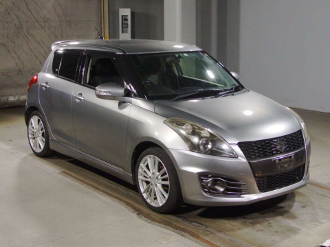 2014 Suzuki Swift Sport ZC32S[2]