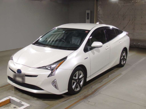 2017 Toyota Prius ZVW50[0]