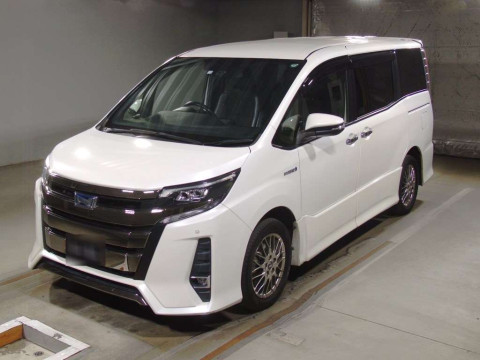 2018 Toyota Noah ZWR80W[0]