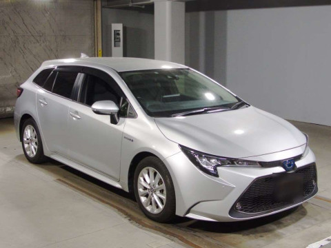 2019 Toyota Corolla Touring Wagon ZWE211W[2]