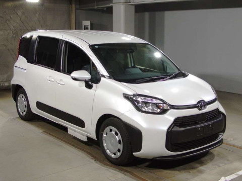 2024 Toyota Sienta MXPL10G[2]