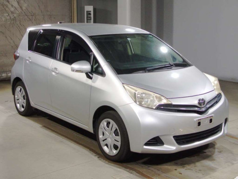 2012 Toyota Ractis NCP125[2]