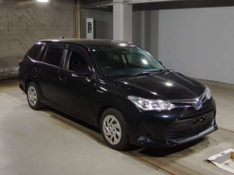 2020 Toyota Corolla Fielder NKE165G[2]