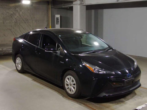 2019 Toyota Prius ZVW51[2]