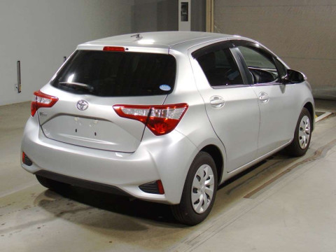 2018 Toyota Vitz KSP130[1]