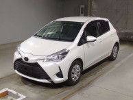 2017 Toyota Vitz