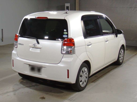 2014 Toyota Spade NCP141[1]