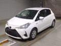 2017 Toyota Vitz