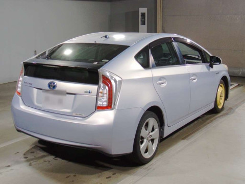 2012 Toyota Prius ZVW30[1]