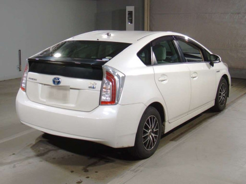 2012 Toyota Prius ZVW30[1]