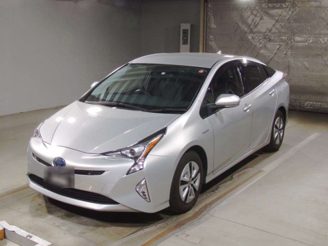 2017 Toyota Prius ZVW51[0]