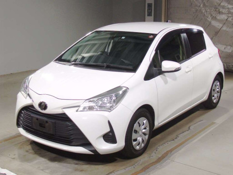 2017 Toyota Vitz NSP130[0]