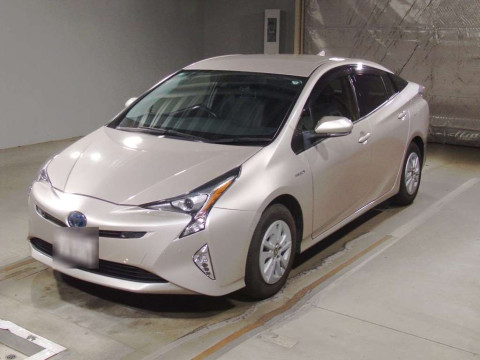 2018 Toyota Prius ZVW55[0]