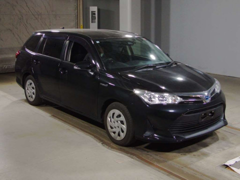 2020 Toyota Corolla Fielder NKE165G[2]