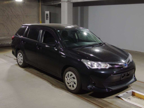 2020 Toyota Corolla Fielder NKE165G[2]