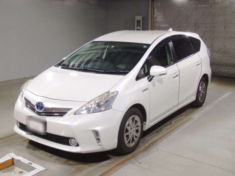 2013 Toyota Prius alpha ZVW40W[0]