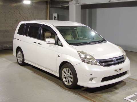 2008 Toyota Isis ANM10W[2]