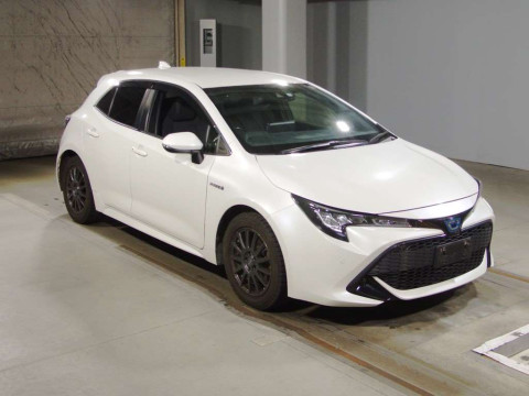 2019 Toyota Corolla Sports ZWE211H[2]