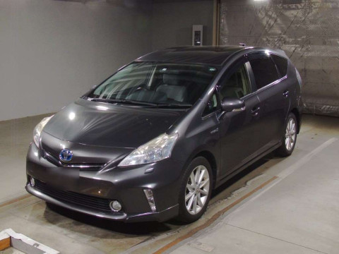 2012 Toyota Prius alpha ZVW41W[0]