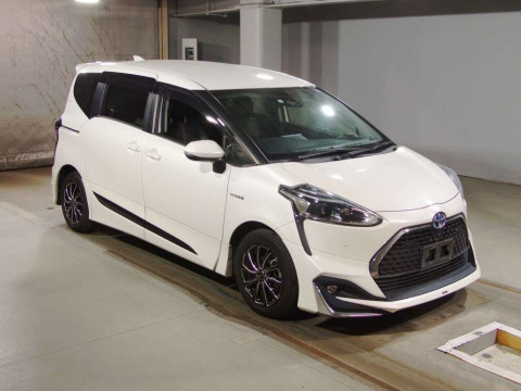 2019 Toyota Sienta NHP170G[2]