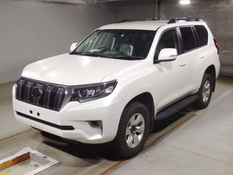 2017 Toyota Land Cruiser Prado GDJ150W[0]