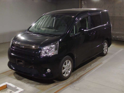 2008 Toyota Noah ZRR70W[0]