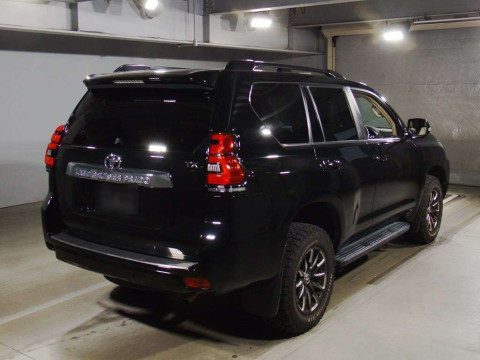 2017 Toyota Land Cruiser Prado GDJ150W[1]