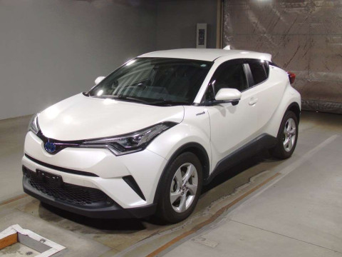 2018 Toyota C-HR ZYX10[0]