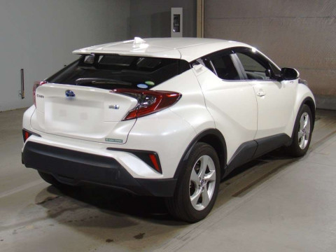 2018 Toyota C-HR ZYX10[1]