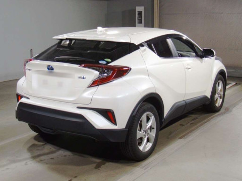 2018 Toyota C-HR ZYX10[1]