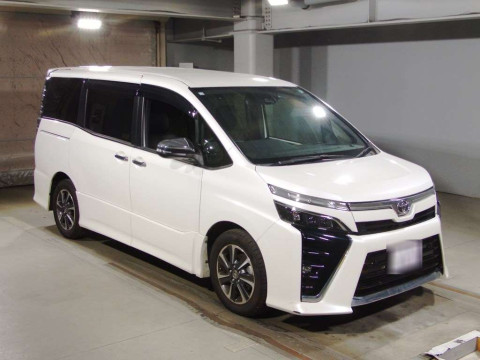 2020 Toyota Voxy ZRR80W[2]