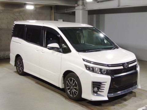 2014 Toyota Voxy ZRR80W[2]