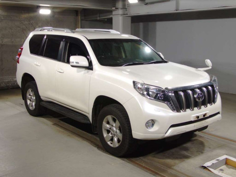 2015 Toyota Land Cruiser Prado GDJ150W[2]