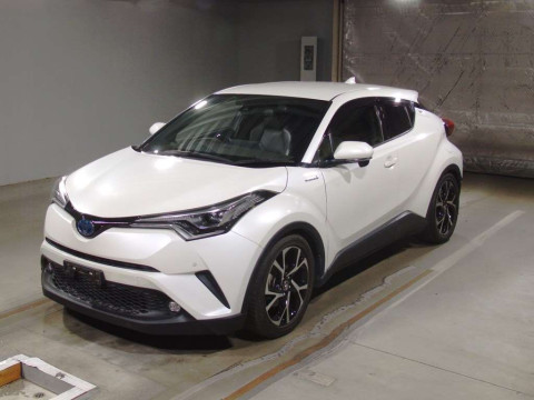 2018 Toyota C-HR ZYX10[0]