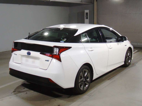 2019 Toyota Prius ZVW51[1]