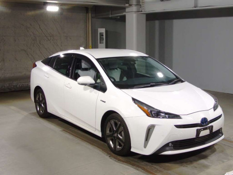 2019 Toyota Prius ZVW51[2]