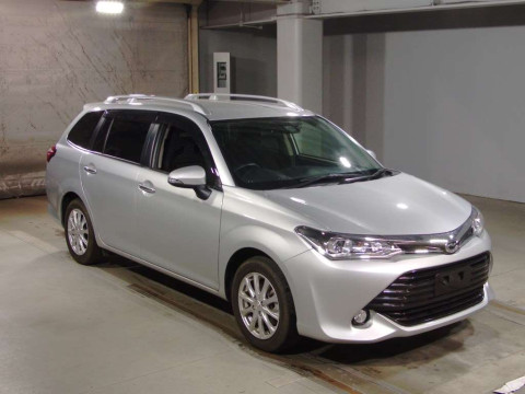 2015 Toyota Corolla Fielder ZRE162G[2]