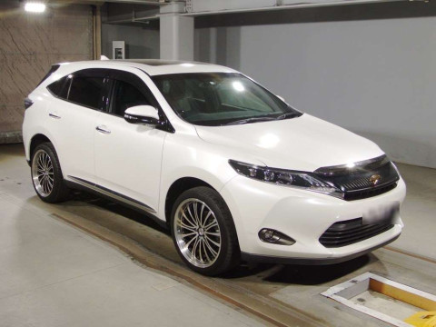 2016 Toyota Harrier ZSU60W[2]