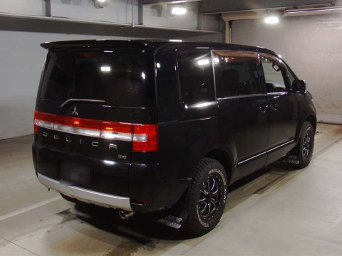 2017 Mitsubishi Delica D5 CV1W[1]