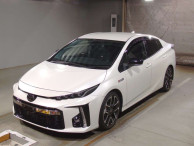 2018 Toyota Prius PHV